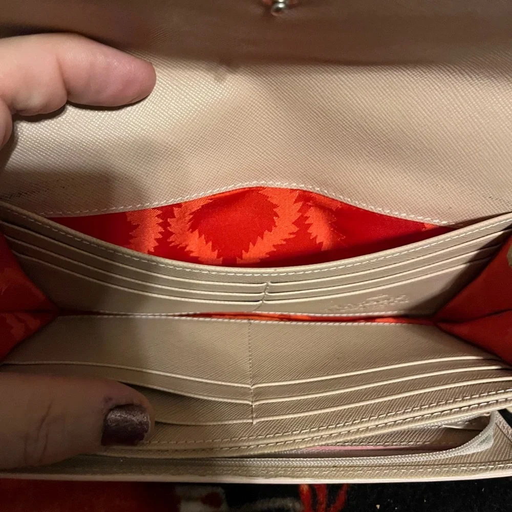 Vivienne Westwood EUC Tan Leather Orb Zip Around Wallet - Picture 6 of 13